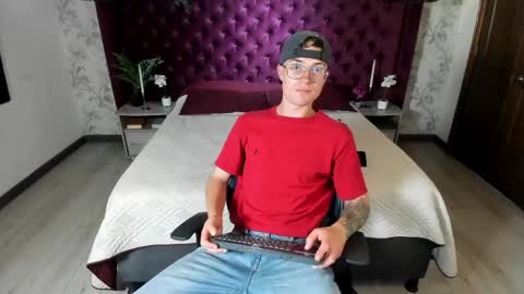 Snapshot of liljames_ chatting on 06/01/26, 07:59 Lil James online show from 06/01/26, 07:59