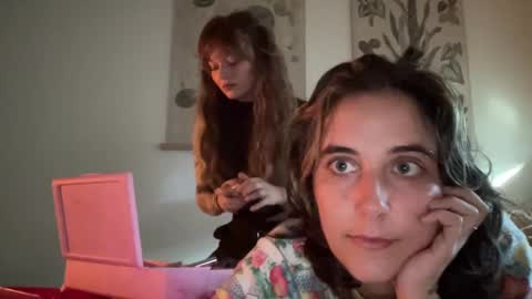 Snapshot of lill_daddysgirl chatting on 09/20/25, 03:46 lilldaddysgirl online show from 09/20/25, 03:46