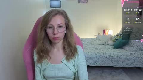 Maria online show from 09/22/25, 03:30