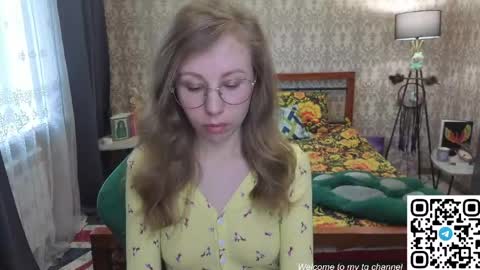 Snapshot of lill_mary chatting on 05/07/26, 02:06 Maria online show from 05/07/26, 02:06