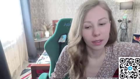 Snapshot of lill_mary chatting on 05/20/26, 03:13 Maria online show from 05/20/26, 03:13