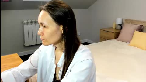 lillian_white1 online show from 02/22/25, 01:11