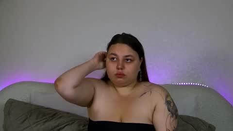 LillianHaig online show from 10/06/25, 06:22