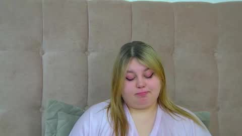 LillianHaig online show from 02/08/26, 06:44