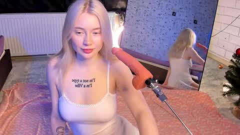 lillie_berry online show from 02/11/26, 05:01