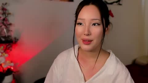 lillie_sun online show from 06/24/26, 09:30