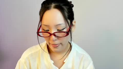 lillie_sun online show from 06/25/26, 10:42
