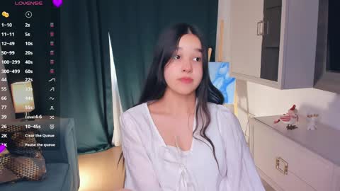 Celina Lillie online show from 04/03/26, 10:24