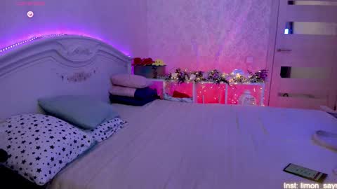 LilliMoore online show from 09/08/25, 11:48