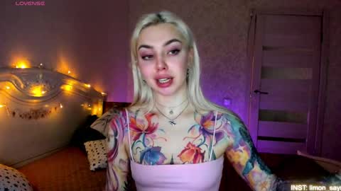 LilliMoore online show from 04/08/26, 11:59