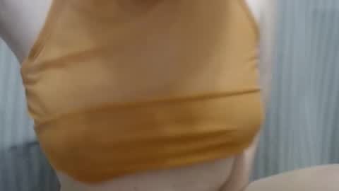 Lilu online show from 02/27/25, 12:21