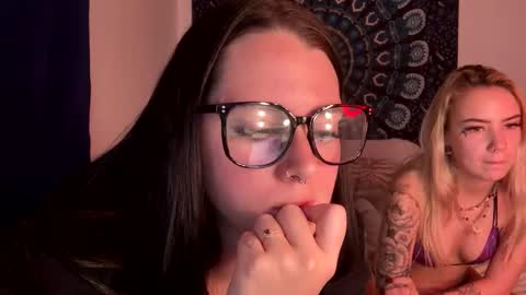 lillstephanie online show from 09/23/25, 03:09