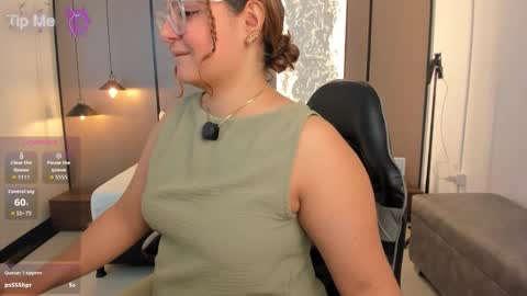 L I L L Y online show from 02/20/26, 07:58