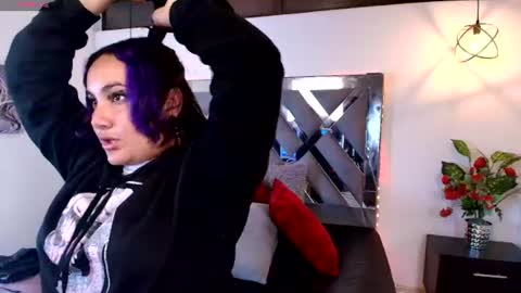 Snapshot of lilly_foxxy chatting on 07/08/26, 11:04 online show from 07/08/26, 11:04