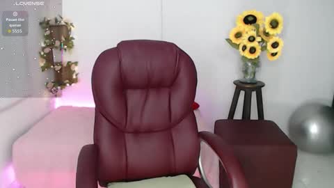 Lilly online show from 03/01/26, 01:02