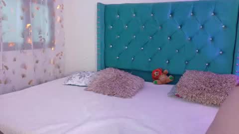 Snapshot of lilly_peach22 chatting on 08/01/26, 04:56 Lilly Peach online show from 08/01/26, 04:56