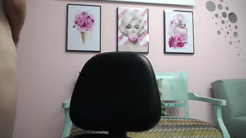 Lilly online show from 03/04/26, 08:04