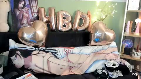 lilly_sweet02 online show from 12/16/25, 12:04