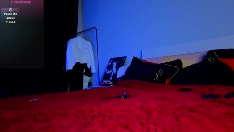 lillyerikson online show from 02/05/26, 07:51