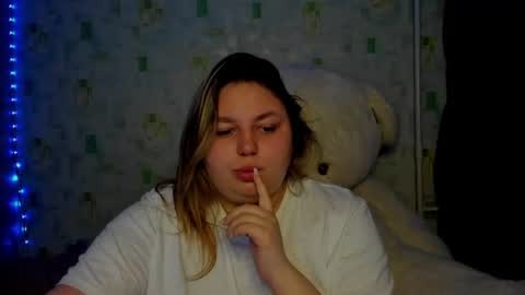 lillyhaigh online show from 06/11/26, 07:45