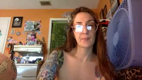 hi guys im back on here 3 online show from 02/23/26, 07:55