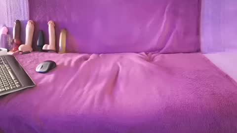 Snapshot of lilo_vanillix chatting on 01/08/25, 11:41 lilo_vanillix online show from 01/08/25, 11:41