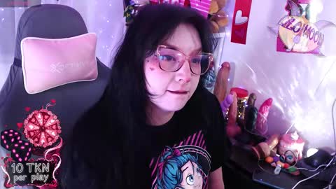 Lilo  online show from 02/15/26, 09:44