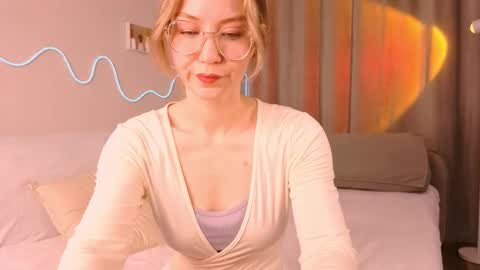 Snapshot of lilosims chatting on 09/24/25, 09:23 Lilo online show from 09/24/25, 09:23