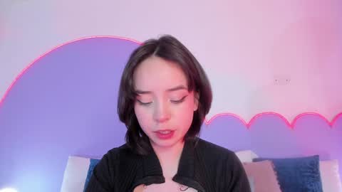 Snapshot of lilou_albrecht chatting on 01/16/25, 02:19 Lilou online show from 01/16/25, 02:19