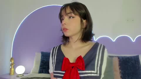 Snapshot of lilou_albrecht chatting on 03/04/25, 11:40 Lilou online show from 03/04/25, 11:40