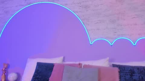 Snapshot of lilou_albrecht chatting on 09/09/25, 07:57 Lilou online show from 09/09/25, 07:57