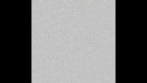 Snapshot of lilou_albrecht chatting on 09/16/25, 12:06 Lilou online show from 09/16/25, 12:06