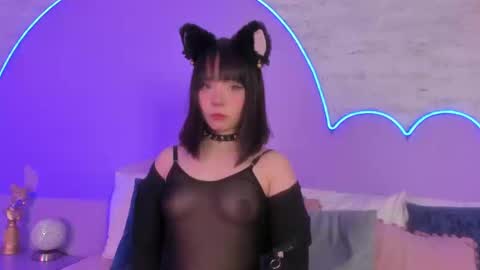 Snapshot of lilou_albrecht chatting on 09/27/25, 02:22 Lilou online show from 09/27/25, 02:22