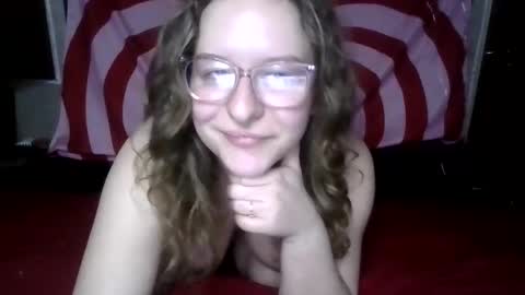 LilPies  online show from 02/17/25, 04:20