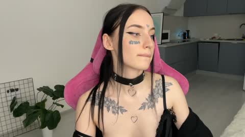 Snapshot of lilpresident chatting on 12/20/24, 09:39 lilpresident online show from 12/20/24, 09:39