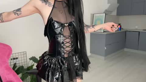 Snapshot of lilpresident chatting on 12/23/24, 09:08 lilpresident online show from 12/23/24, 09:08