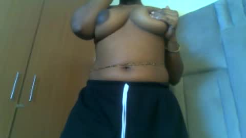 Snapshot of lilpretty16 chatting on 06/12/26, 03:55 lilpretty16 online show from 06/12/26, 03:55