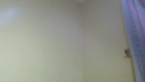 Snapshot of lilpretty16 chatting on 07/08/26, 01:10 lilpretty16 online show from 07/08/26, 01:10