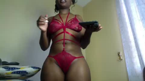 Snapshot of lilpretty16 chatting on 07/09/26, 02:21 lilpretty16 online show from 07/09/26, 02:21