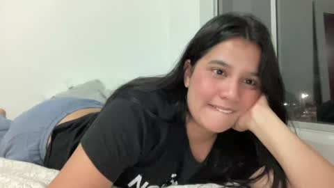 Snapshot of lilprincessxoxo_ chatting on 07/09/26, 04:27 lilprincessxoxo_ online show from 07/09/26, 04:27