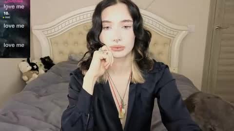 Jesse and Grace online show from 06/02/26, 05:31