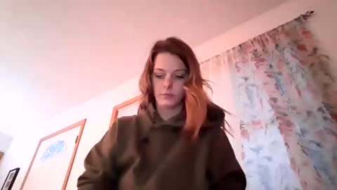 Luna online show from 02/22/26, 12:01