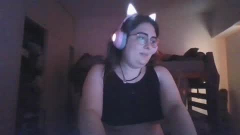 lilsuccubusvicky online show from 11/12/25, 11:14