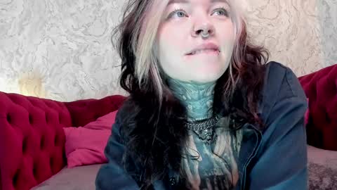 Little slave Kayden online show from 01/04/25, 05:26