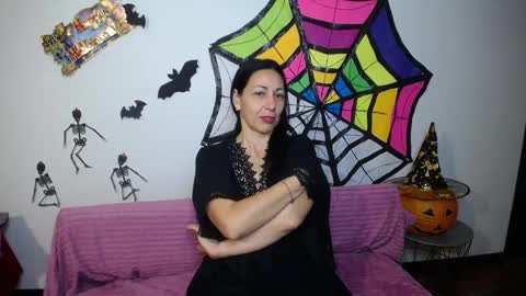 Snapshot of lilugrants chatting on 10/21/25, 06:30 lilugrants online show from 10/21/25, 06:30