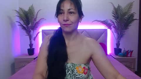 Snapshot of lilugrants chatting on 11/25/25, 08:20 lilugrants online show from 11/25/25, 08:20