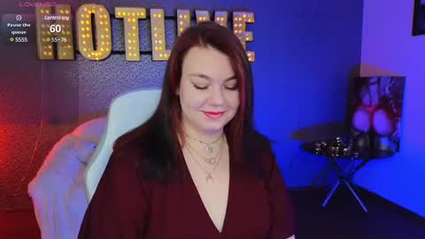 Lilu online show from 02/09/25, 06:11