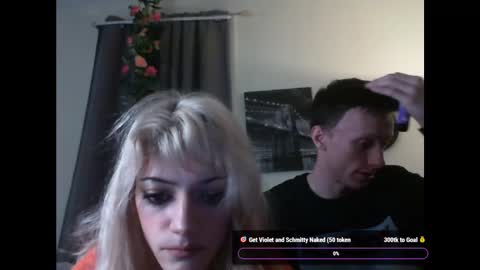 Snapshot of lilvioletxxx chatting on 11/16/25, 02:39 Little Violet online show from 11/16/25, 02:39