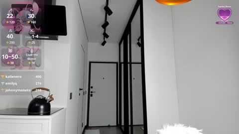 LILY online show from 01/24/25, 04:49