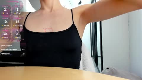 LILY online show from 03/11/25, 10:42